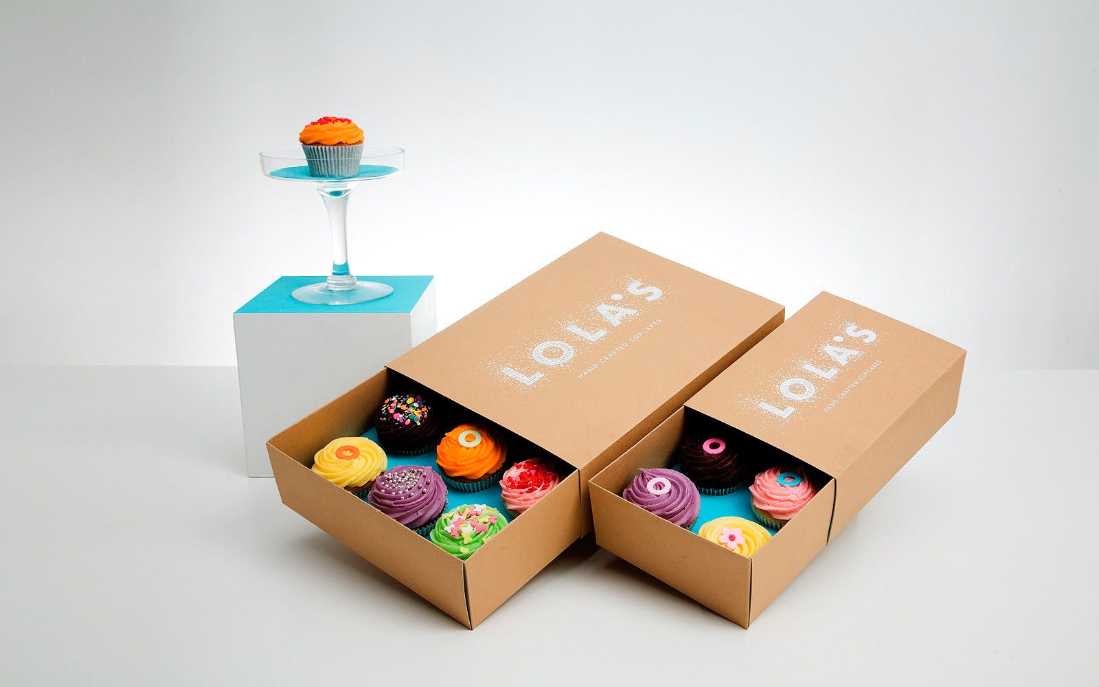 Custom Cup Cake Packaging Boxes https://plusprinters.com.au/ Custom Packaging Boxes With Logo