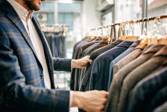 The most effective method to Choose the Right Clothing for a Gift