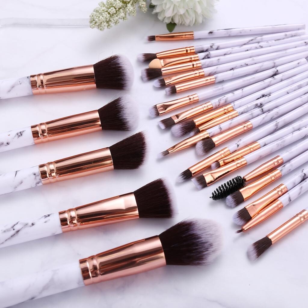 The Best Makeup Brushes On The Planet