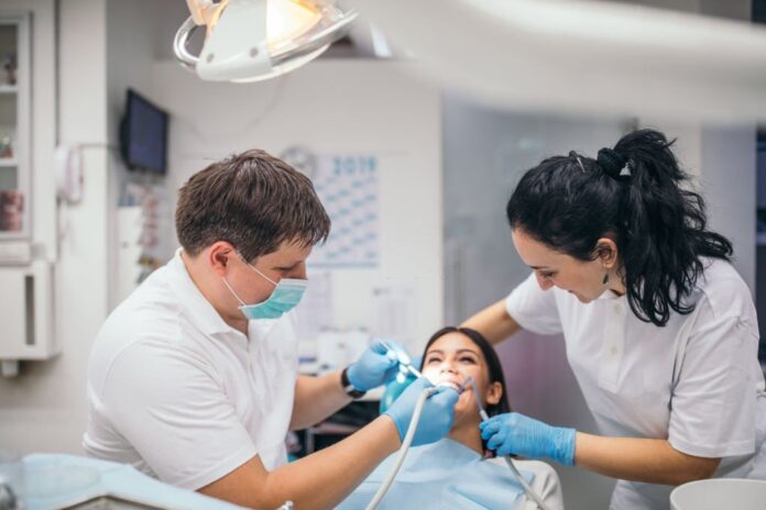 Dental Assistant Course