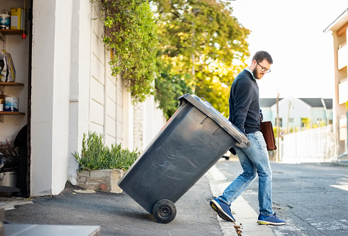 junk removal services in Brentwood CA
