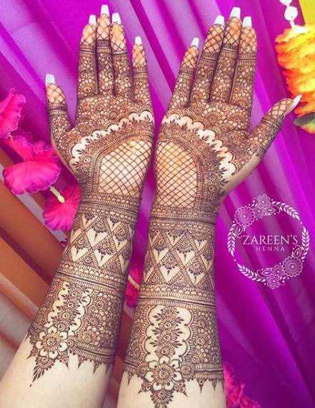 4. Enchanting full hand bridal Mehndi design